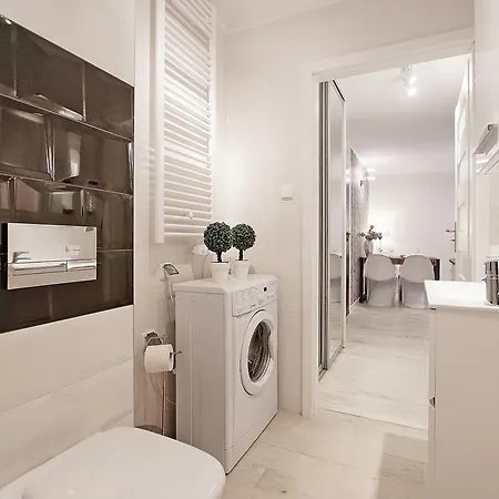 公寓 Apartament Kameralny Na Starowce 33 *
